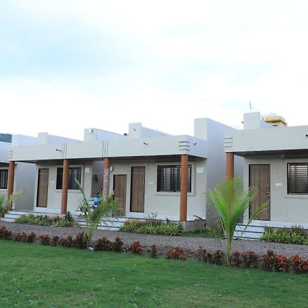 Shri Balaji Resort Ellora エクステリア 写真